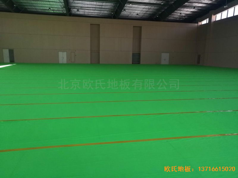 广州永顺大道铁英中学运动地板铺设案例