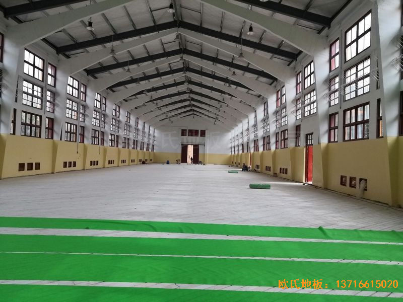 福建中国女排中国队训练基地排球场馆体育木地板安装案例