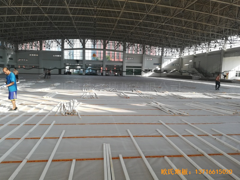 武汉体育学院运动木地板安装案例1