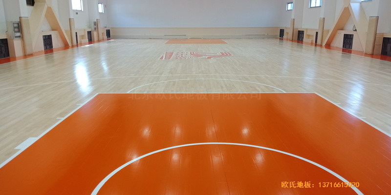 北方温泉会议中心篮球馆体育地板铺设案例1