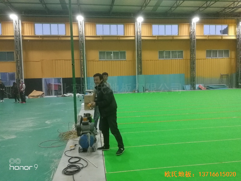 上海卫清东路弄麦子俱乐部运动地板安装案例2