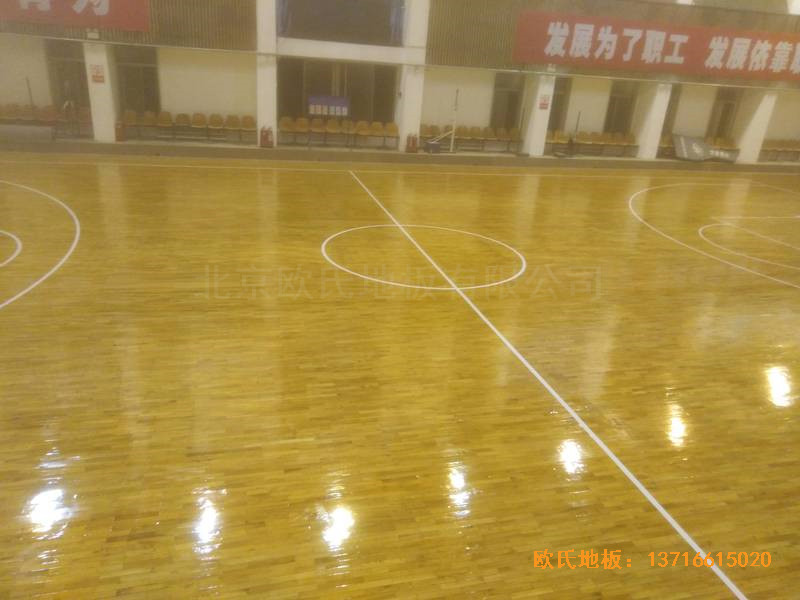 山西璐安集团篮球馆体育地板铺装案例1