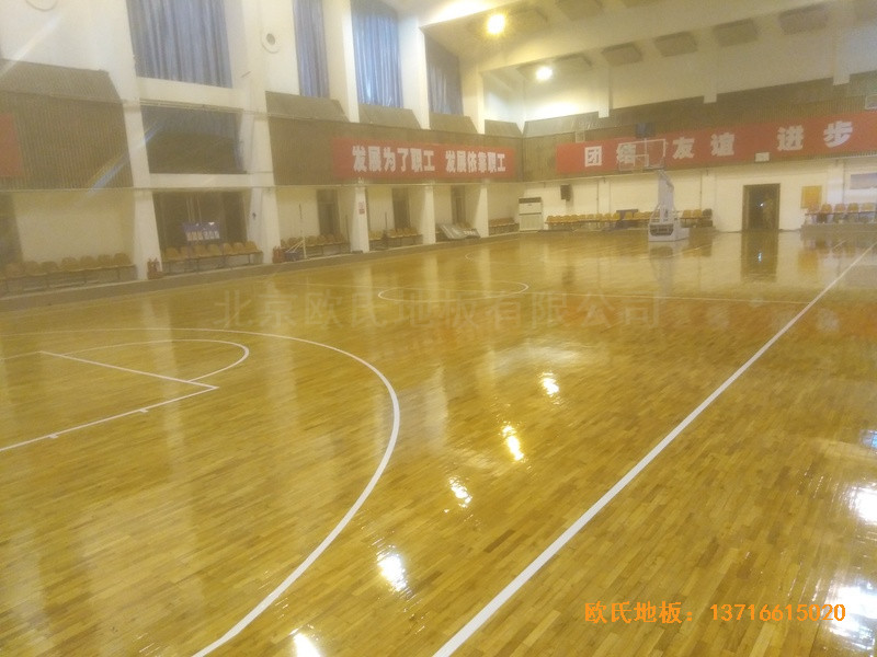 山西璐安集团篮球馆体育地板铺装案例2
