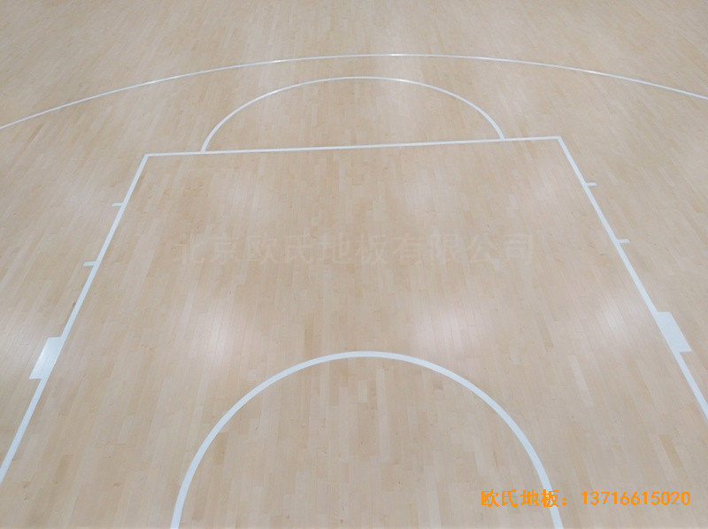 新疆克拉玛依消防大队篮球馆体育木地板铺装案例4