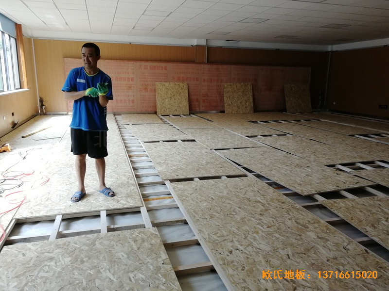 杭州建德篮球馆体育木地板铺设案例2