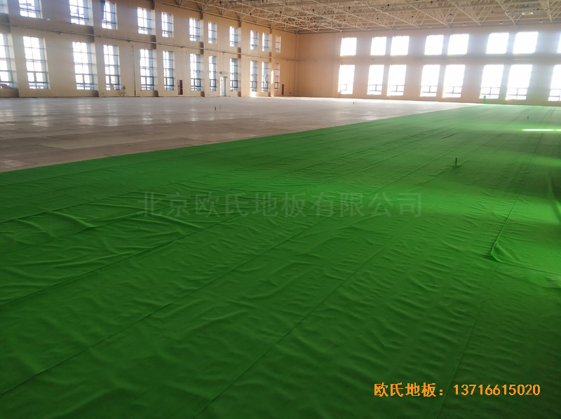 榆林神华煤制油公司篮球馆运动地板铺设案例2