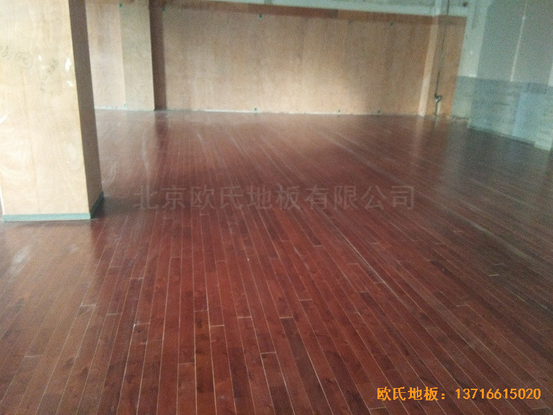 临沂飞天舞蹈学校体育木地板铺装案例4
