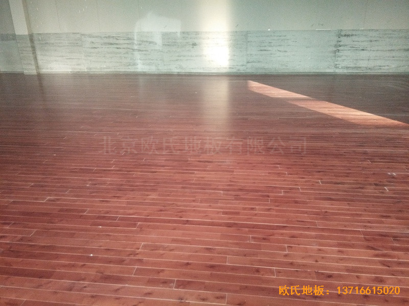 临沂飞天舞蹈学校体育木地板铺装案例5