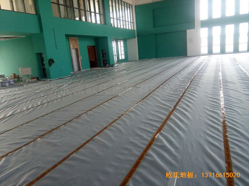 江苏南京汉风公司篮球馆体育地板安装案例1