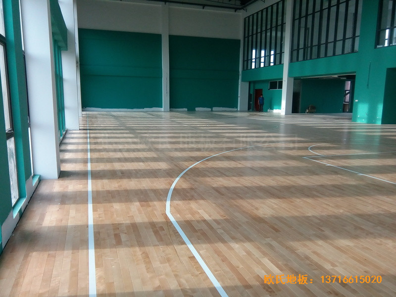 江苏南京汉风公司篮球馆体育地板安装案例5