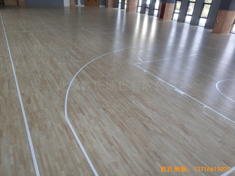 江苏盐城金风科技篮球馆运动地板施工案例4