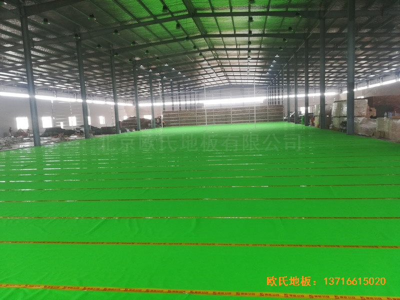 江西宜春袁州区篮球馆体育地板安装案例2