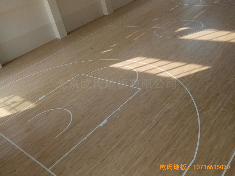 洛阳伊水小学篮球馆体育木地板铺设案例5