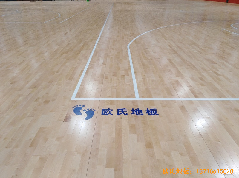 浙江临海WeArena篮球馆运动地板施工案例4