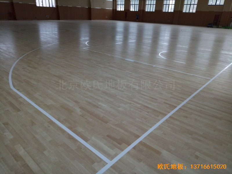 浙江台州路北街道篮球馆体育地板铺装案例0