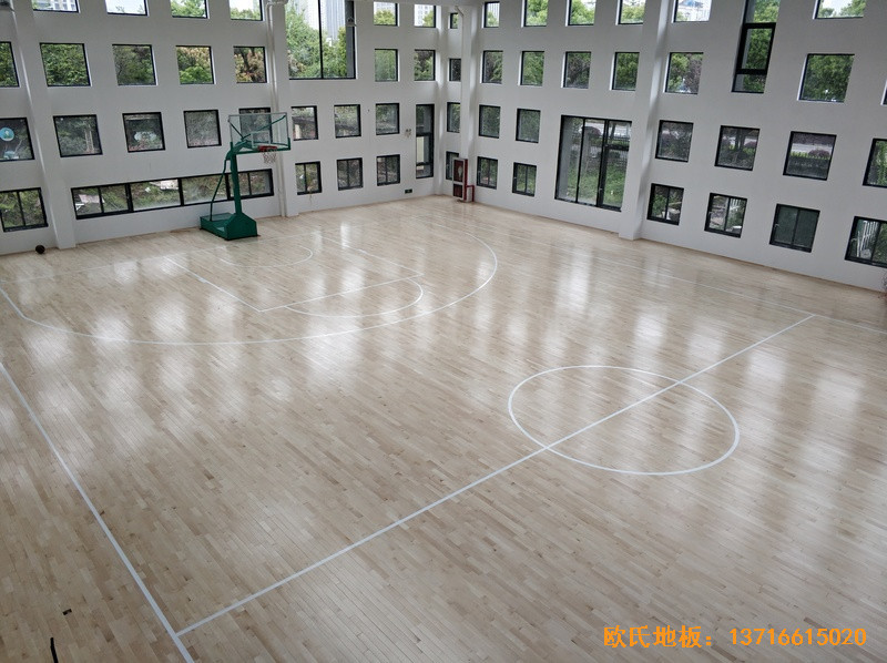 浙江宁波高新消防大队篮球馆体育木地板安装案例5