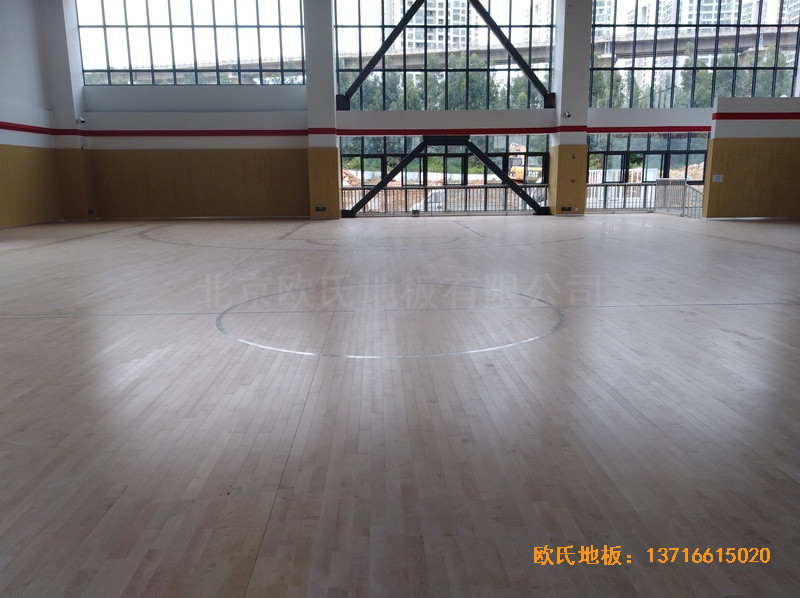 云南倪家营第三小学篮球馆运动地板安装案例5
