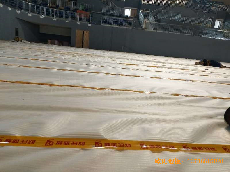 湖南黄花坪体育馆运动地板铺设案例1