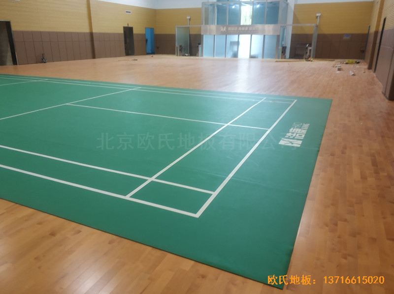 潍坊高密中国电网羽毛球馆体育木地板安装案例0