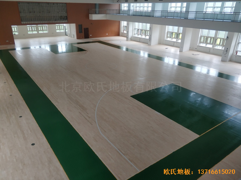 潭柘寺1311武警部队篮球馆运动木地板施工案例4