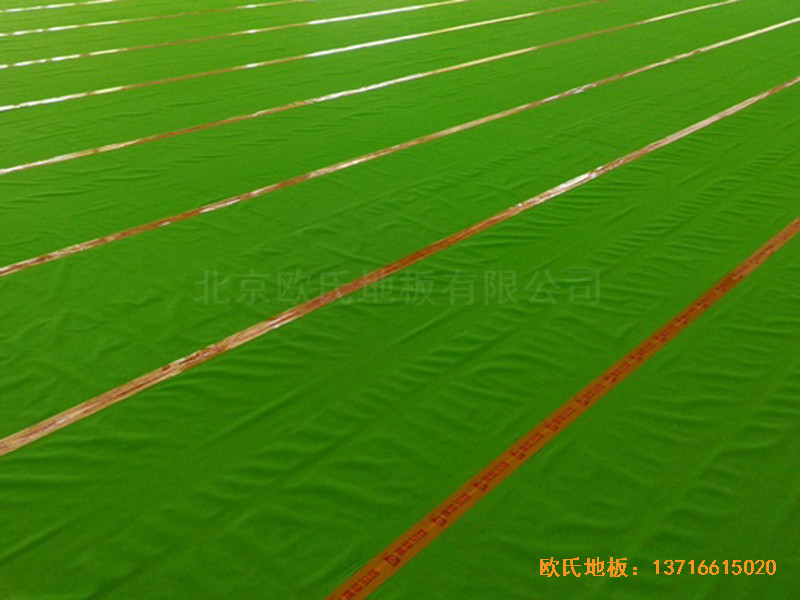 甘肃天水清水县农业学院篮球馆体育木地板安装案例2