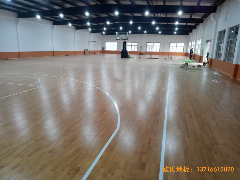 盐城大丰区篮球馆运动木地板铺装案例4