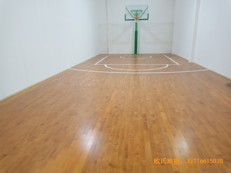 西城区黄寺大街24号院篮球馆体育地板铺装案例4