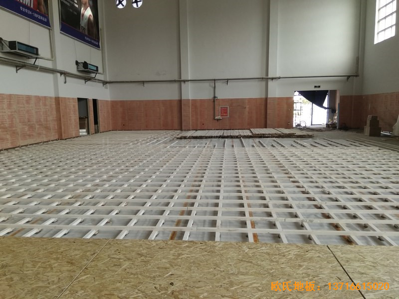 郑州恩比篮球幻俱乐部运动木地板施工案例1