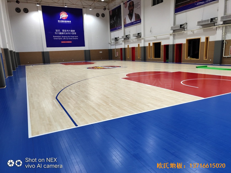 郑州恩比篮球幻俱乐部运动木地板施工案例4