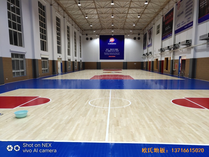 郑州恩比篮球幻俱乐部运动木地板施工案例5