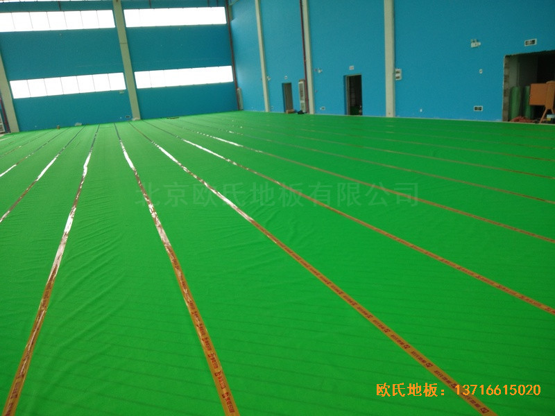 云南文山州文山学院体育馆运动地板施工案例3
