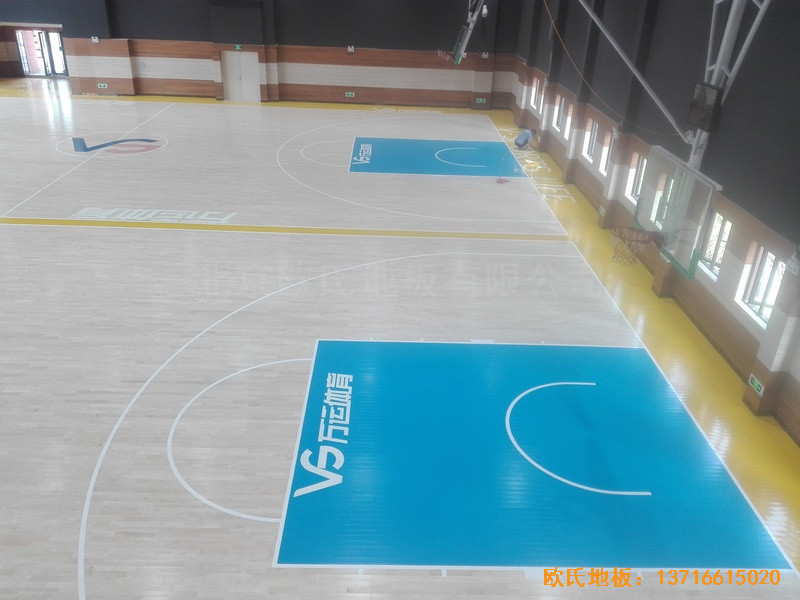 长沙万科金域行业体育馆运动地板施工案例5
