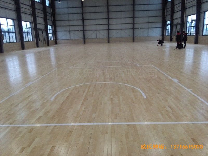 云南澄江县社区活动中心体育地板铺装案例3