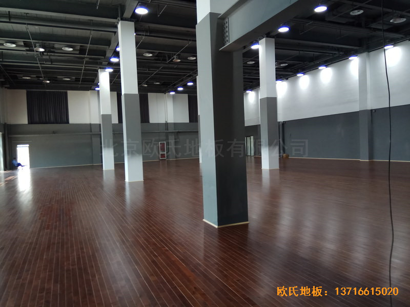 北京亦庄贞观行业大厦运动场所体育木地板安装案例3