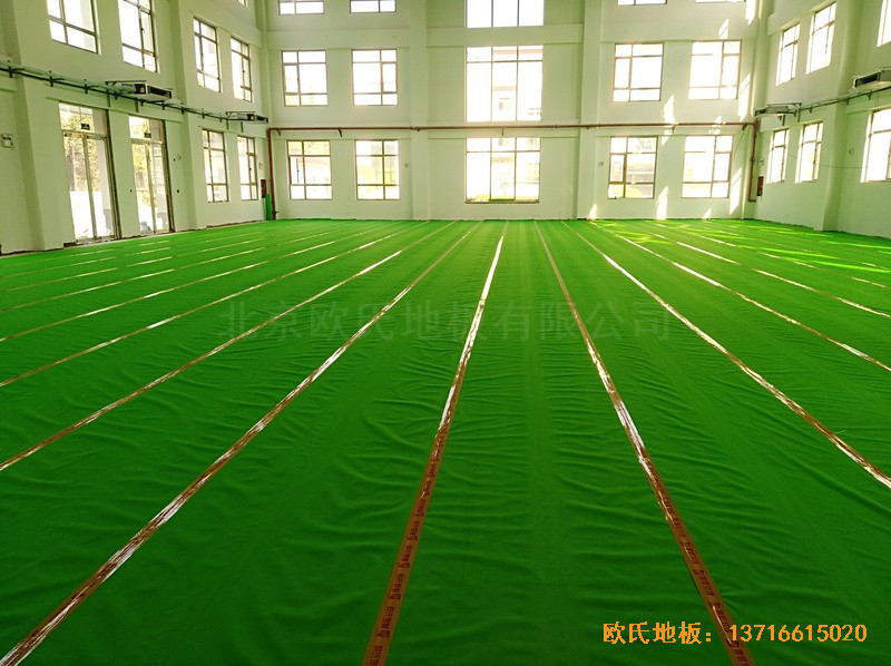 北京良乡1534部队运动馆体育木地板铺装案例3
