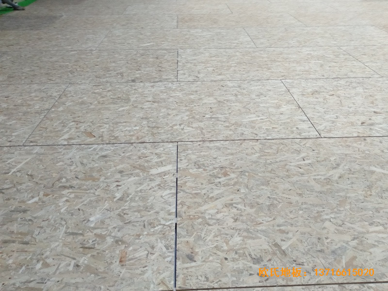 南京乐活体育馆体育木地板铺装案例2