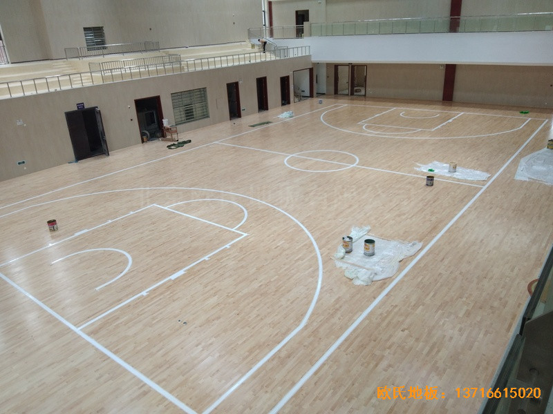 南充特战训练基地篮球馆体育地板铺设案例3