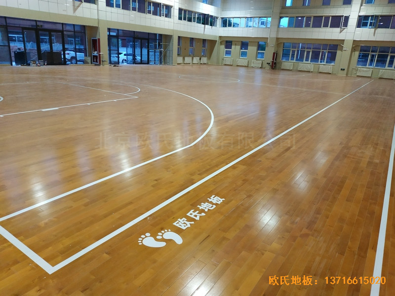 宁夏银川试验中学篮球馆运动木地板安装案例0