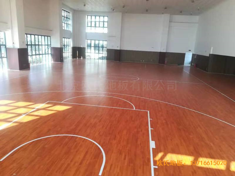 安徽怀宁篮球馆体育地板铺设案例5