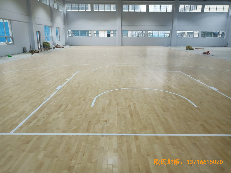 山东临沂公安局篮球馆体育木地板安装案例5