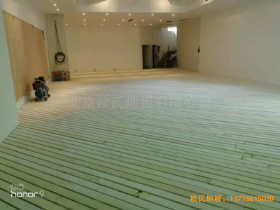 上海闵行西郊庄园2区156号篮球馆运动木地板施工案例