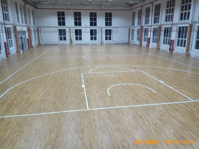 天津西青区梨园监狱篮球馆运动地板铺设案例