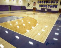寻求篮球场地木地板哪个牌子环保