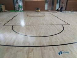 枫桦木篮球运动地板保养知识