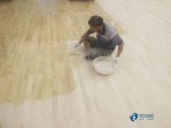 专用篮球场馆地板施工方案