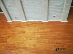 哪里有篮球馆地板厂家报价
