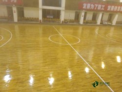 双层龙骨体育篮球地板维护保养