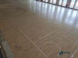 去哪买篮球馆地板安装公司