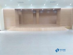 悬浮式运动场地地板施工流程