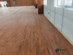 不错体育馆木地板厂家报价